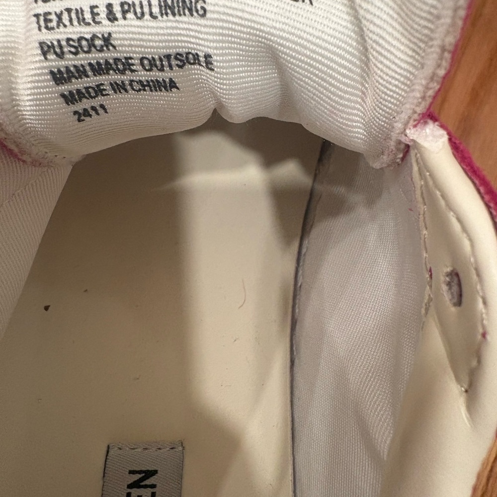 Steve Madden Pink Suede Sneakers 8.5 - Picture 3 of 8
